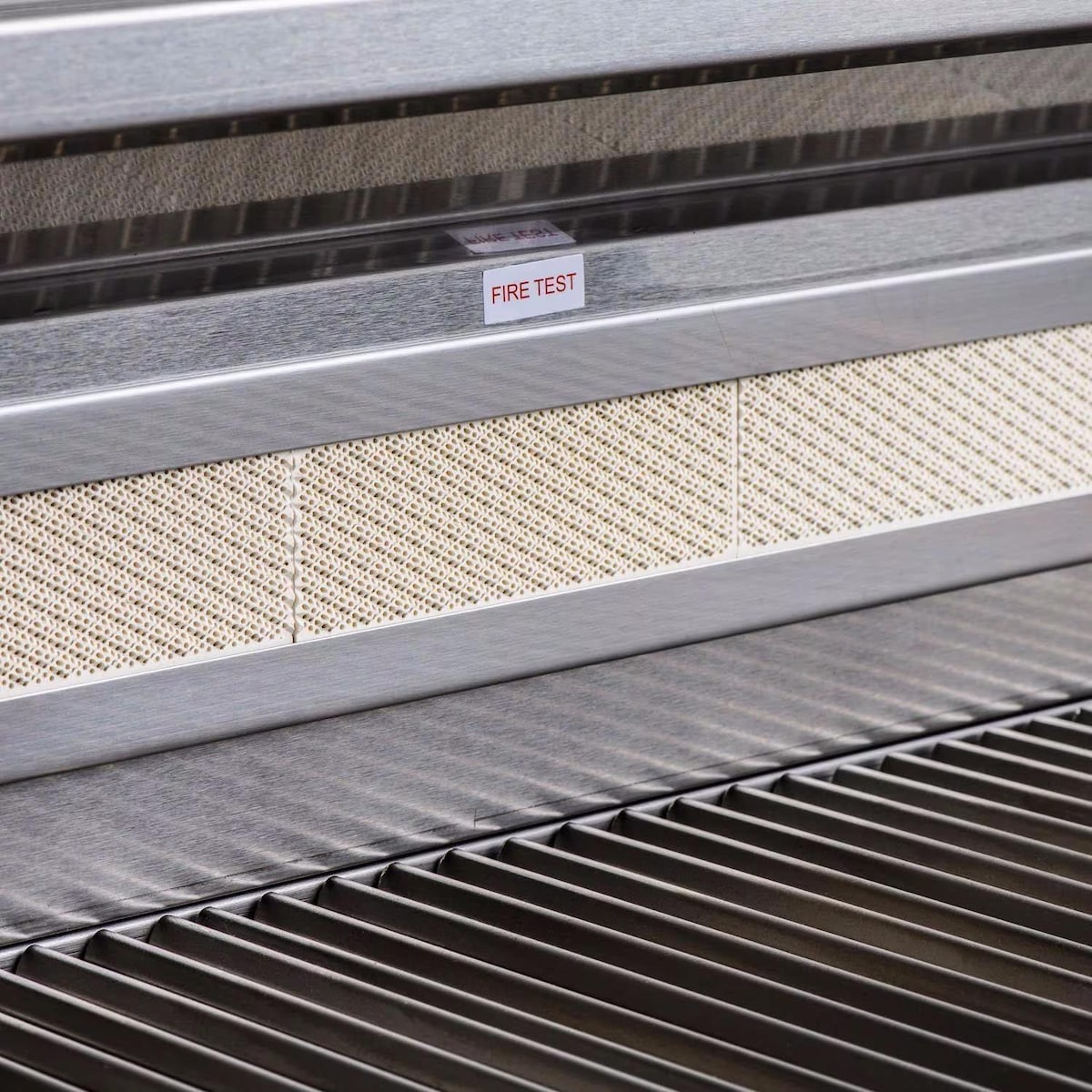 Blaze LTE+ 40-Inch 5-Burner Built-In Gas Grill w/ Lift-Assist Hood & Rear Infrared Burner