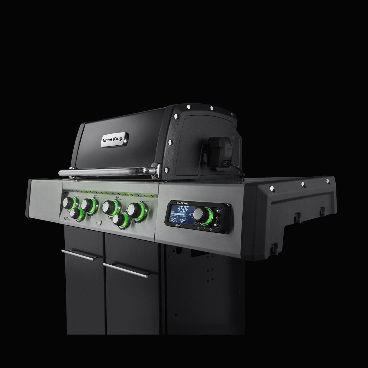 Broil King Regal Q 490 Pro IR 4-Burner Gas Grill