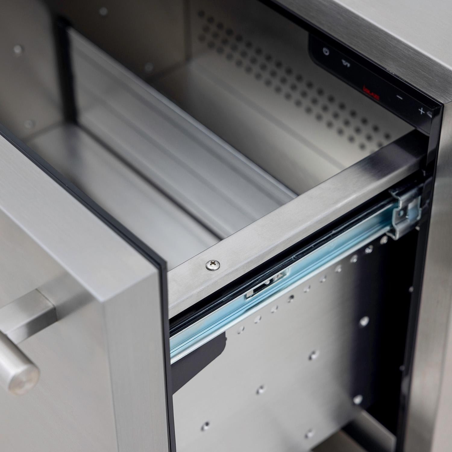 Blaze 23.5-In 5.1 Cu. Ft. Outdoor Rated Double Drawer Refrigerator