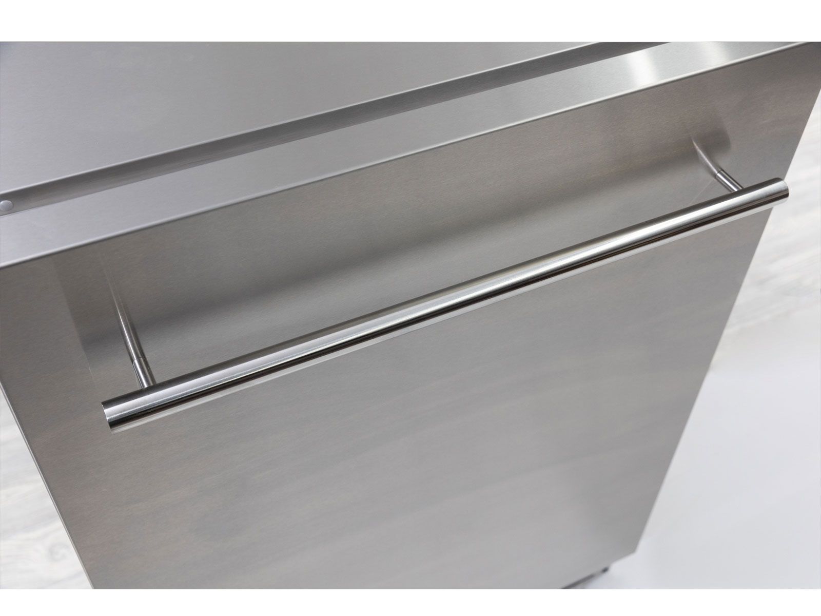 Broil King Stainless Steel 24 Inch Integrated Outdoor Fridge