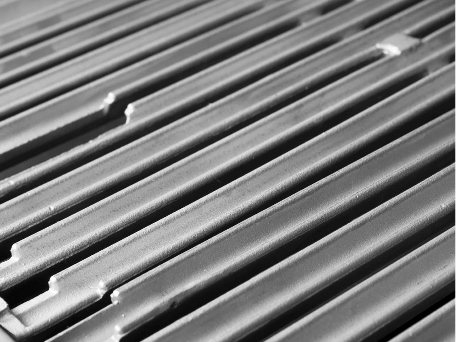 Broil King 8 1/2-Foot Outdoor Kitchen Island with Imperial S 690i 6-Burner Gas Grill, Rotisserie & Side Burner