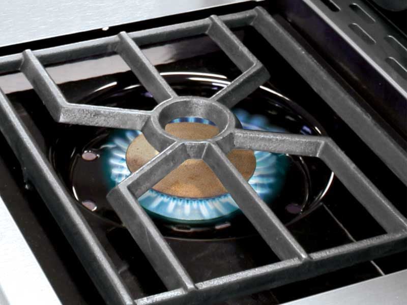 Broil King Regal S490 Pro IR 4-Burner Gas Grill With Rotisserie & Infrared Side Burner