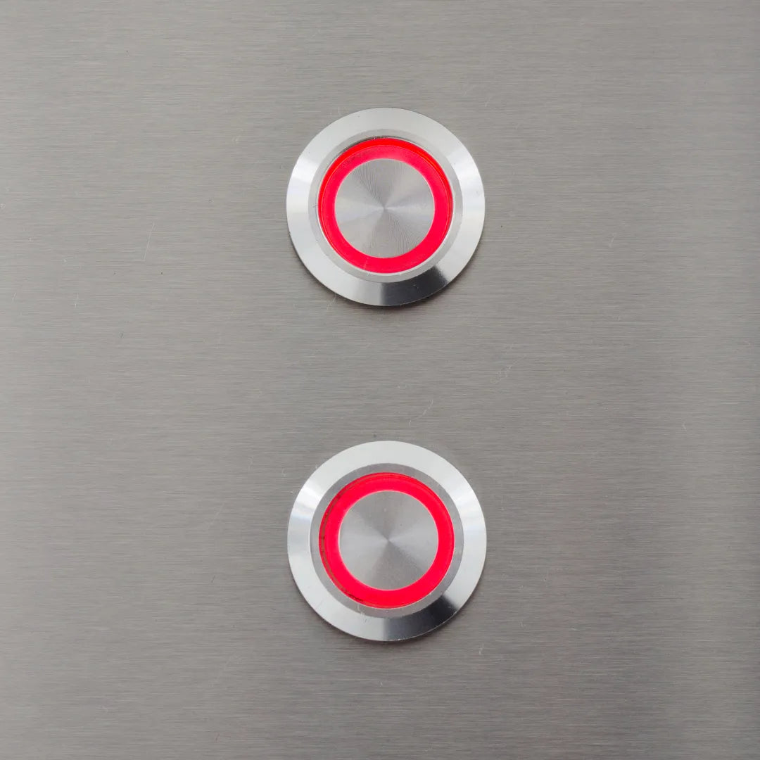 Blaze LTE Marine Grade 32-Inch 4-Burner Built-In Gas Grill with Rear Infrared Burner and Grill Lights (Discontinued)