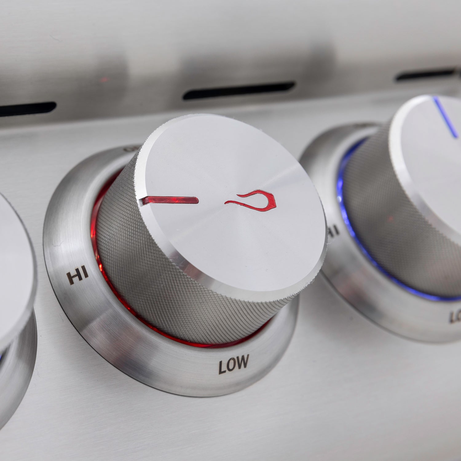 Blaze LTE+ 40-Inch 5-Burner Built-In Gas Grill w/ Lift-Assist Hood & Rear Infrared Burner