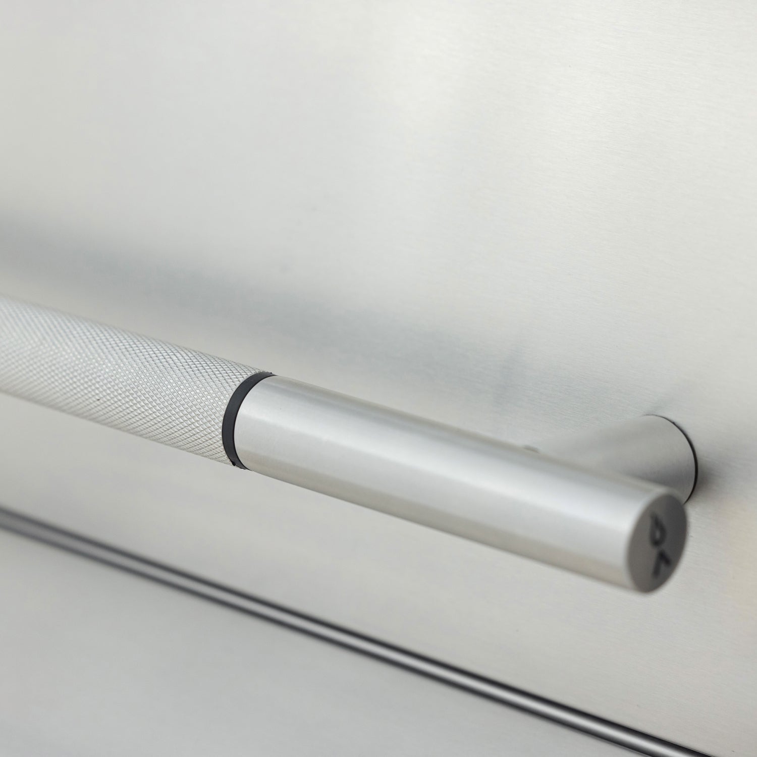 Blaze LTE PRO Built-In 32-inch 4-Burner Gas Grill w/Digital Screen and Rear Infrared Burner