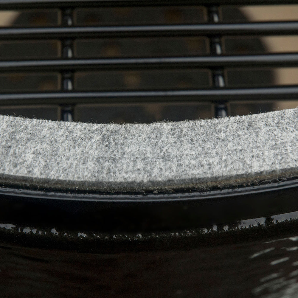 Primo Oval XL 400 Ceramic Kamado Grill On Curved Cypress Table (PGCXLH+PG00600)