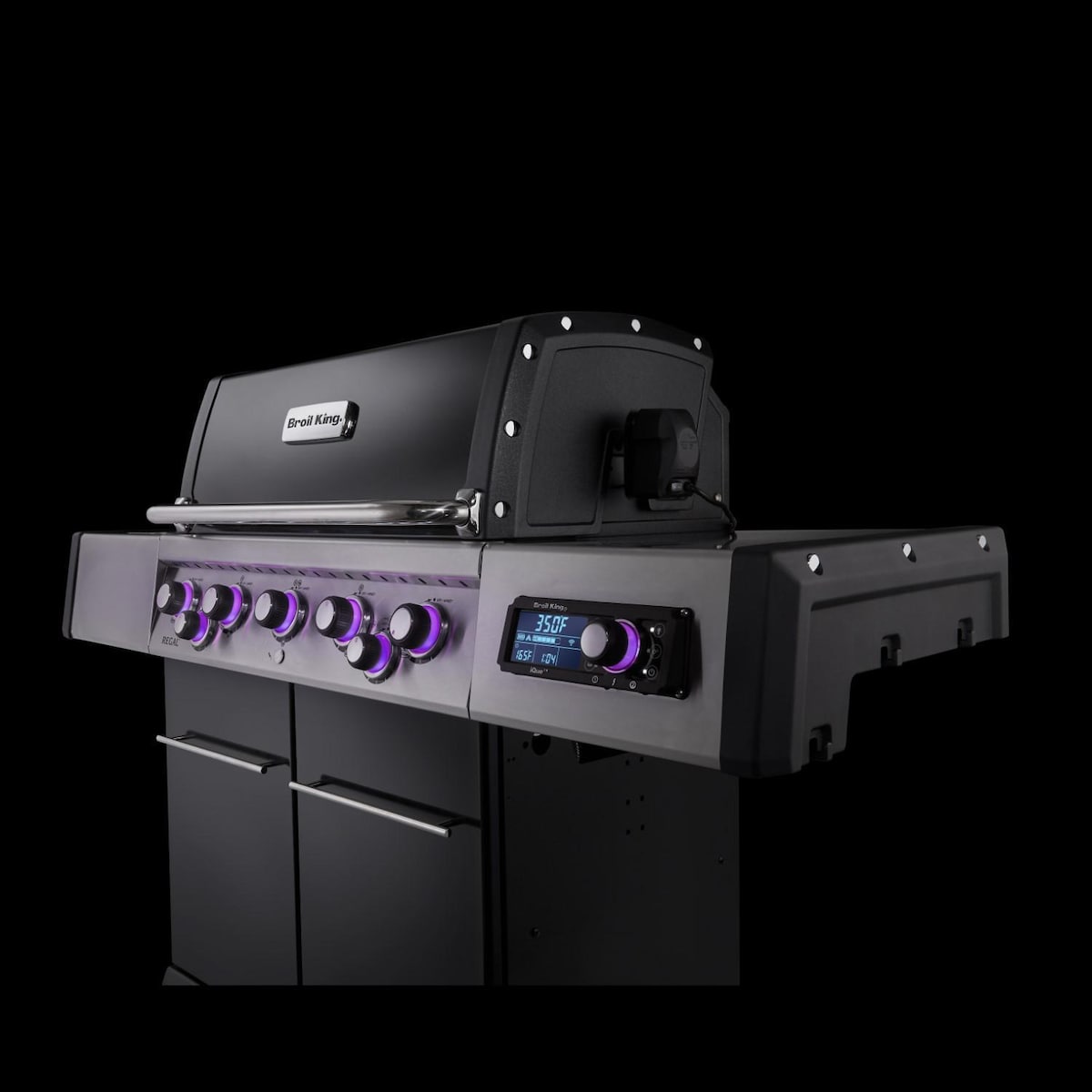Broil King Regal Q 590 Pro IR 5-Burner Gas Grill