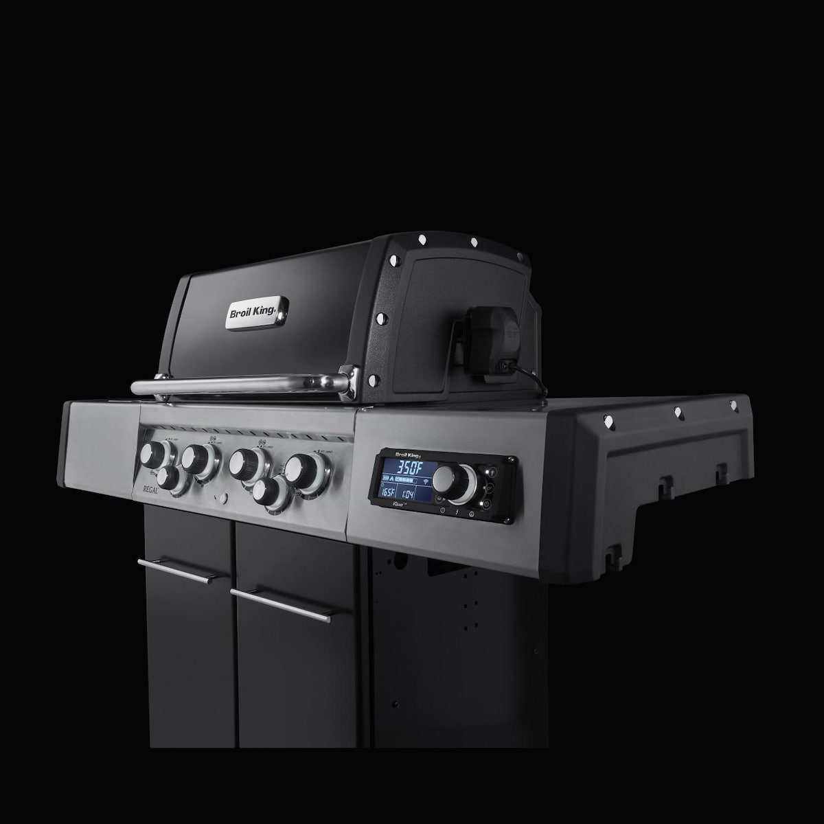 Broil King Regal Q 490 Pro IR 4-Burner Gas Grill