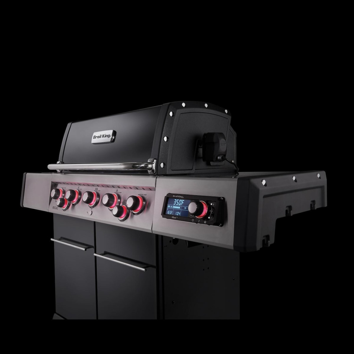 Broil King Regal Q 590 Pro IR 5-Burner Gas Grill
