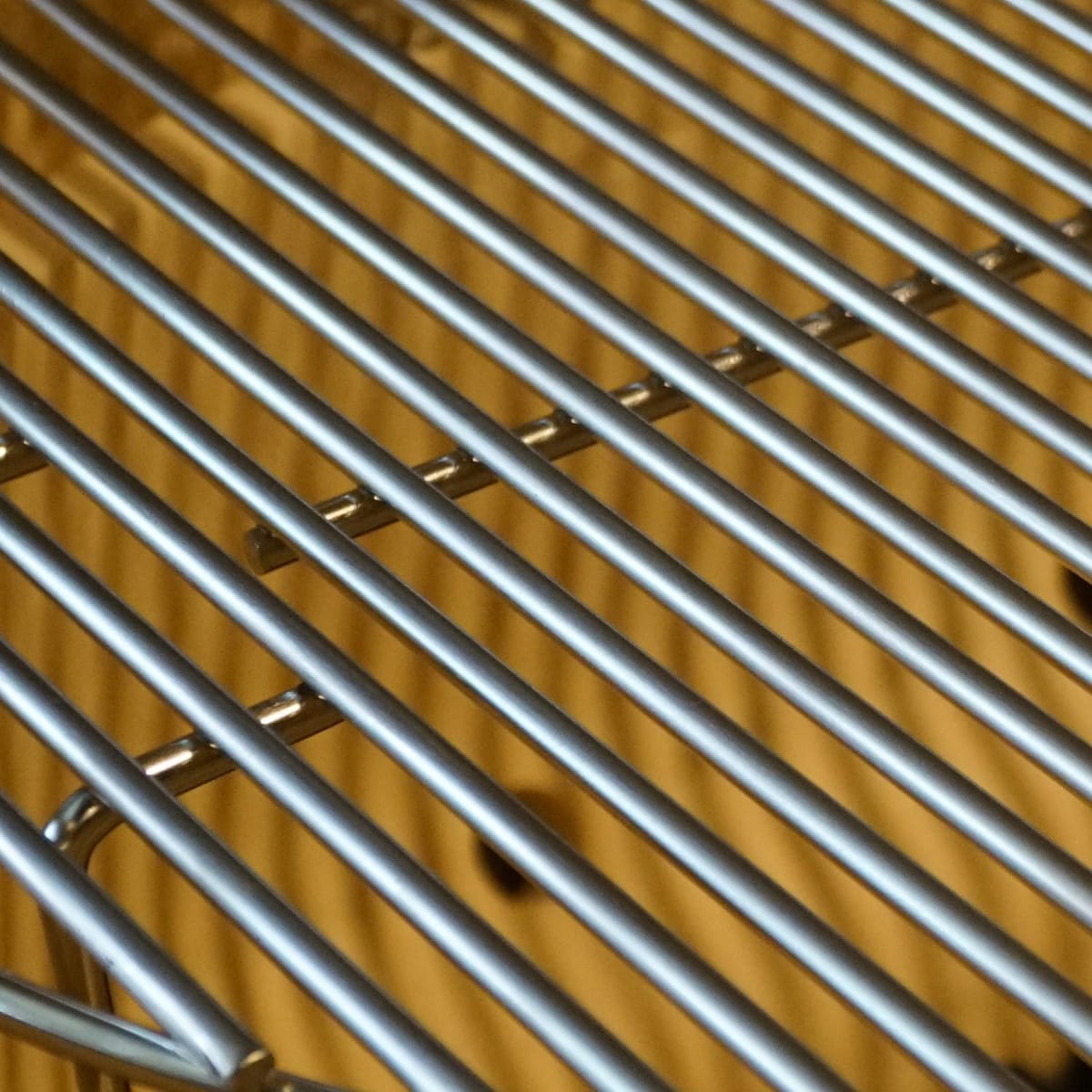 Primo Oval XL Ceramic Kamado Grill On Steel Cart With Side Shelves And Stainless Steel Grates