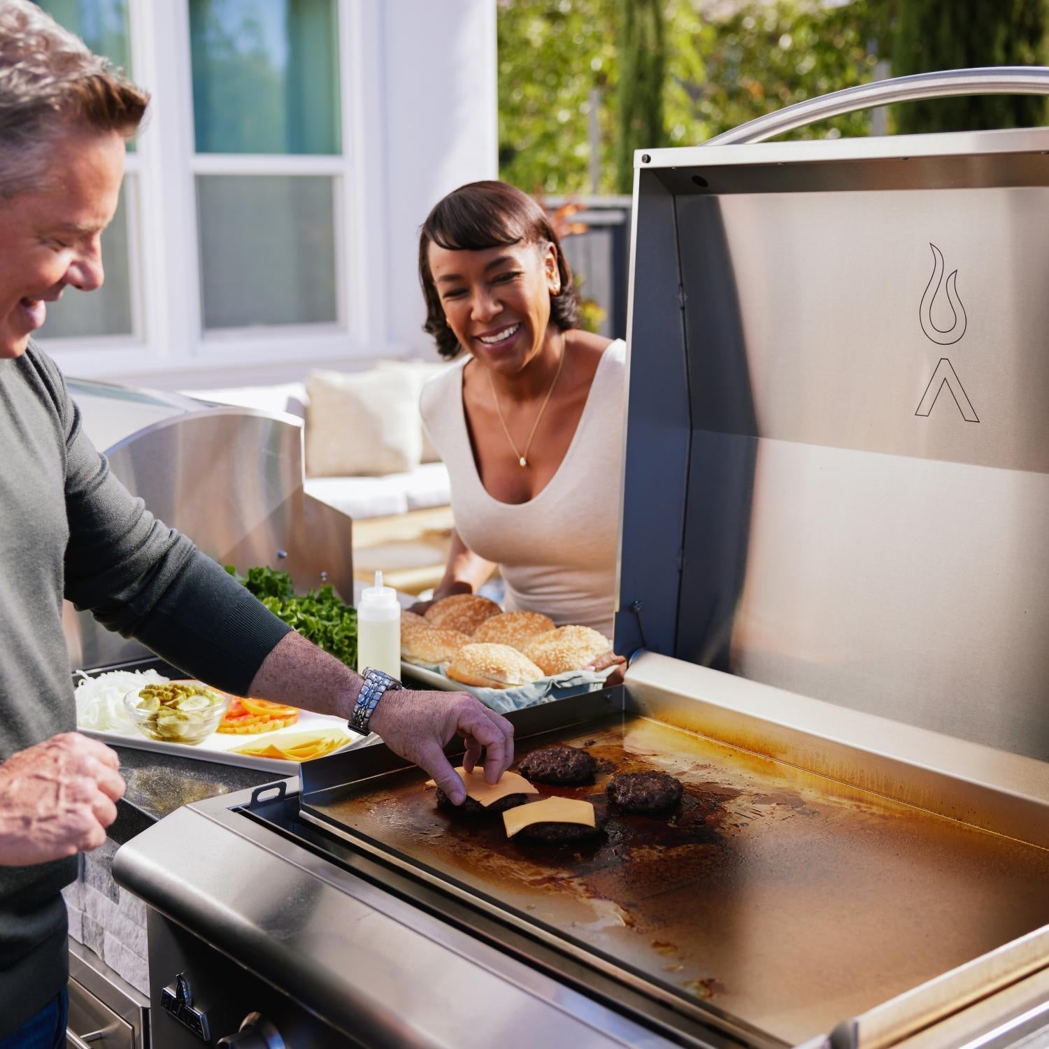 Blaze LTE+ 30-Inch Built-in Griddle w/Lift-Assist Hood