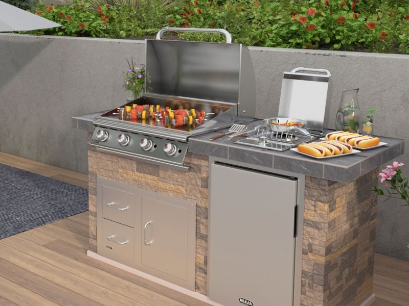 Bull 30-Inch 4-Burner Built-In Commercial Style Flat Top Griddle