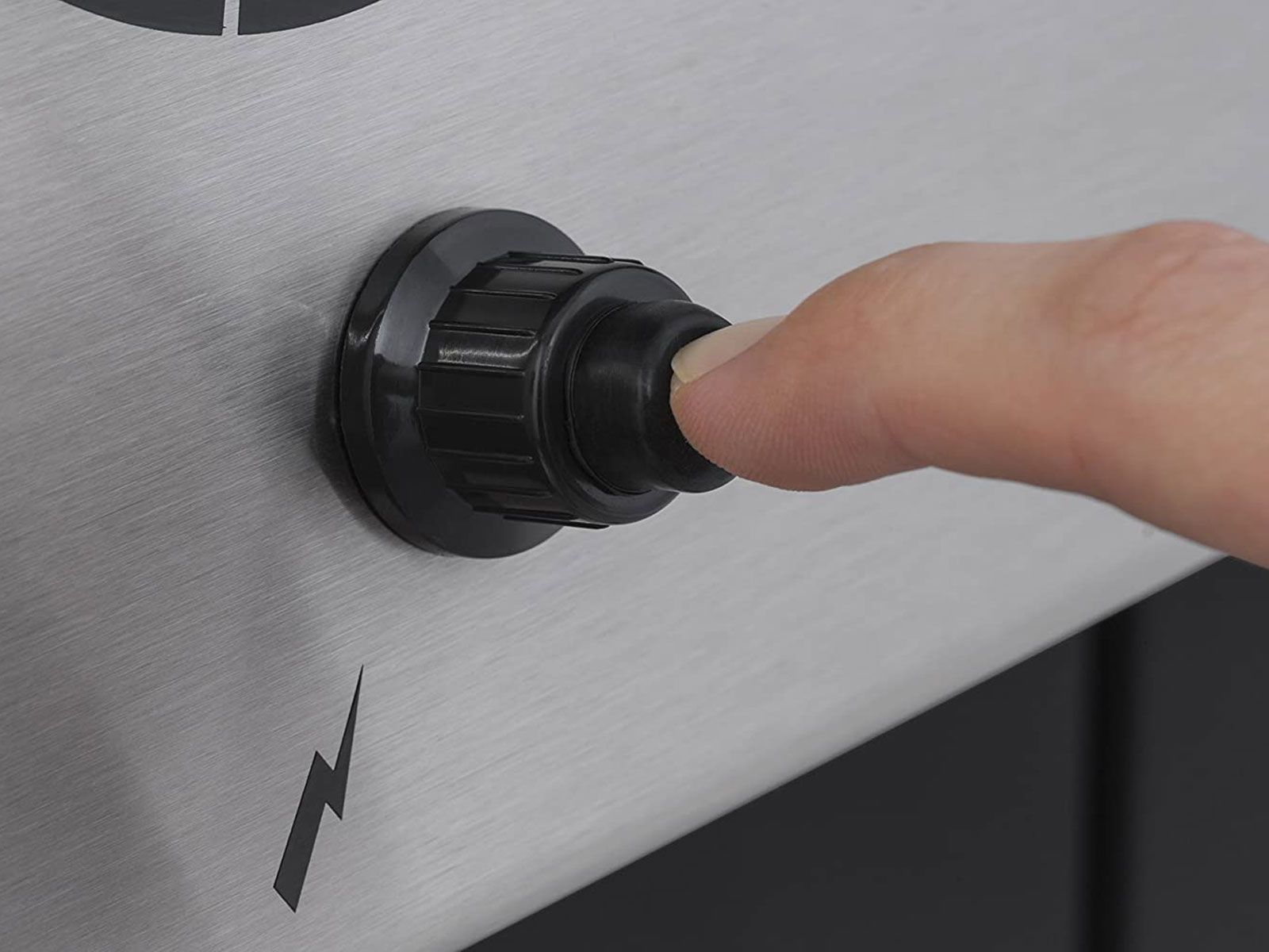 Broil King Monarch 320 3-Burner Gas Grill