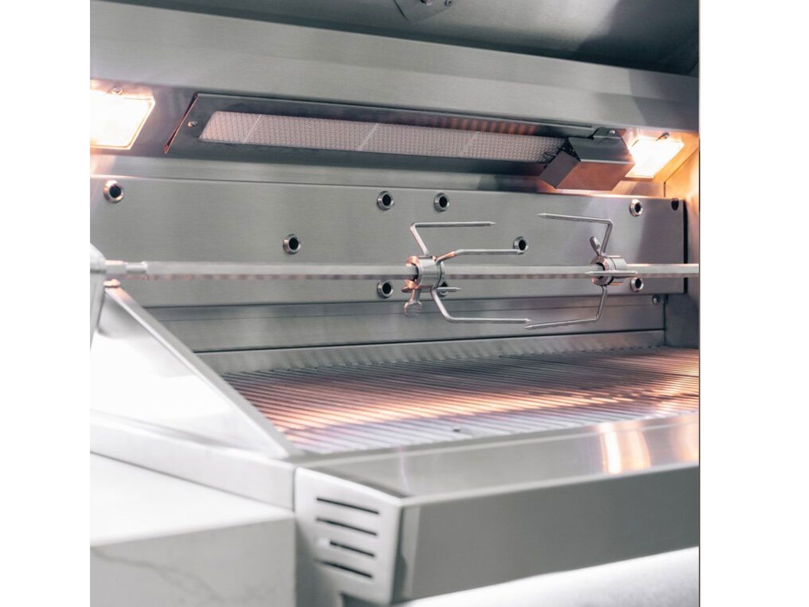 Summerset Quest 42-Inch 4 Burner Freestanding Gas Grill with Rear Infrared Burner, Rotisserie Kit & Drop-In Griddle Plate