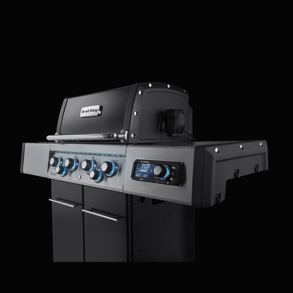 Broil King Regal Q 490 Pro IR 4-Burner Gas Grill