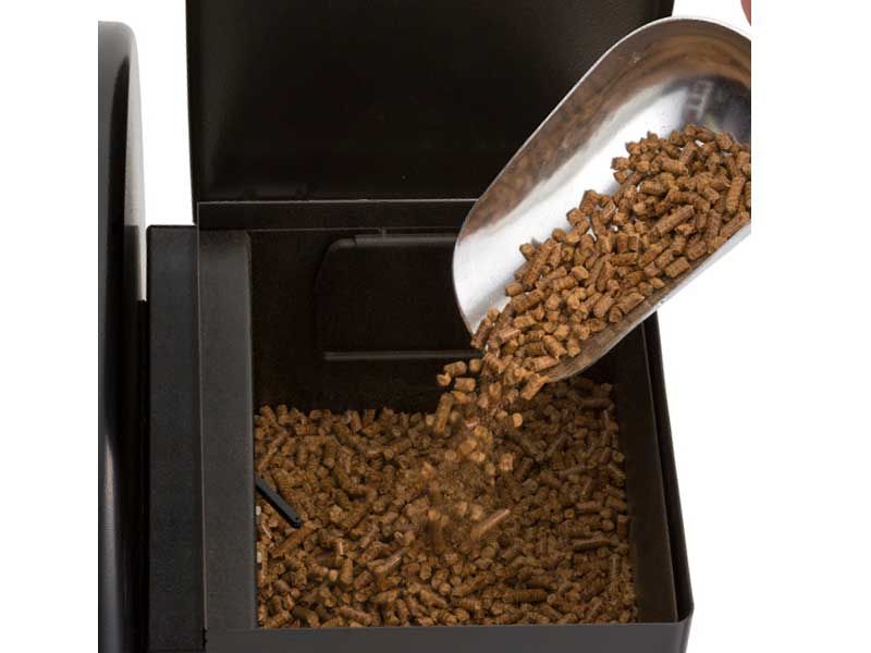 Broil King Baron Pellet 500 Smoker and Grill