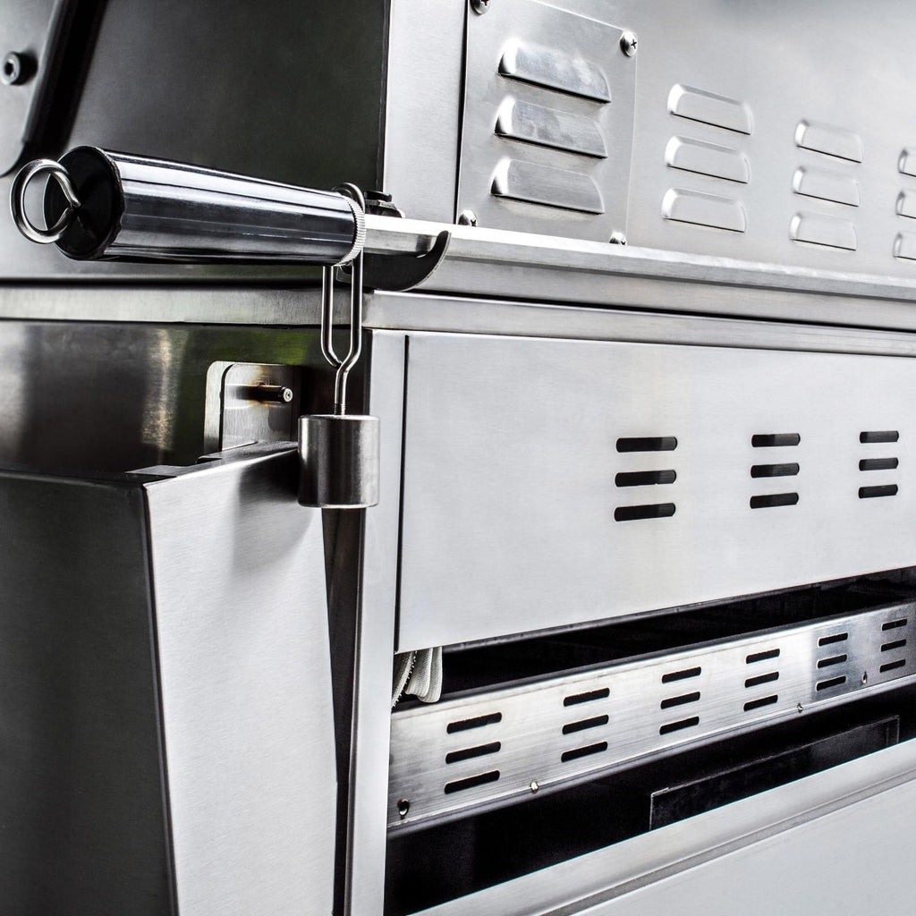 Blaze Professional LUX 44-Inch 4 Burner Built-In Gas Grill With Rear Infrared Burner (BLZ-4PRO)