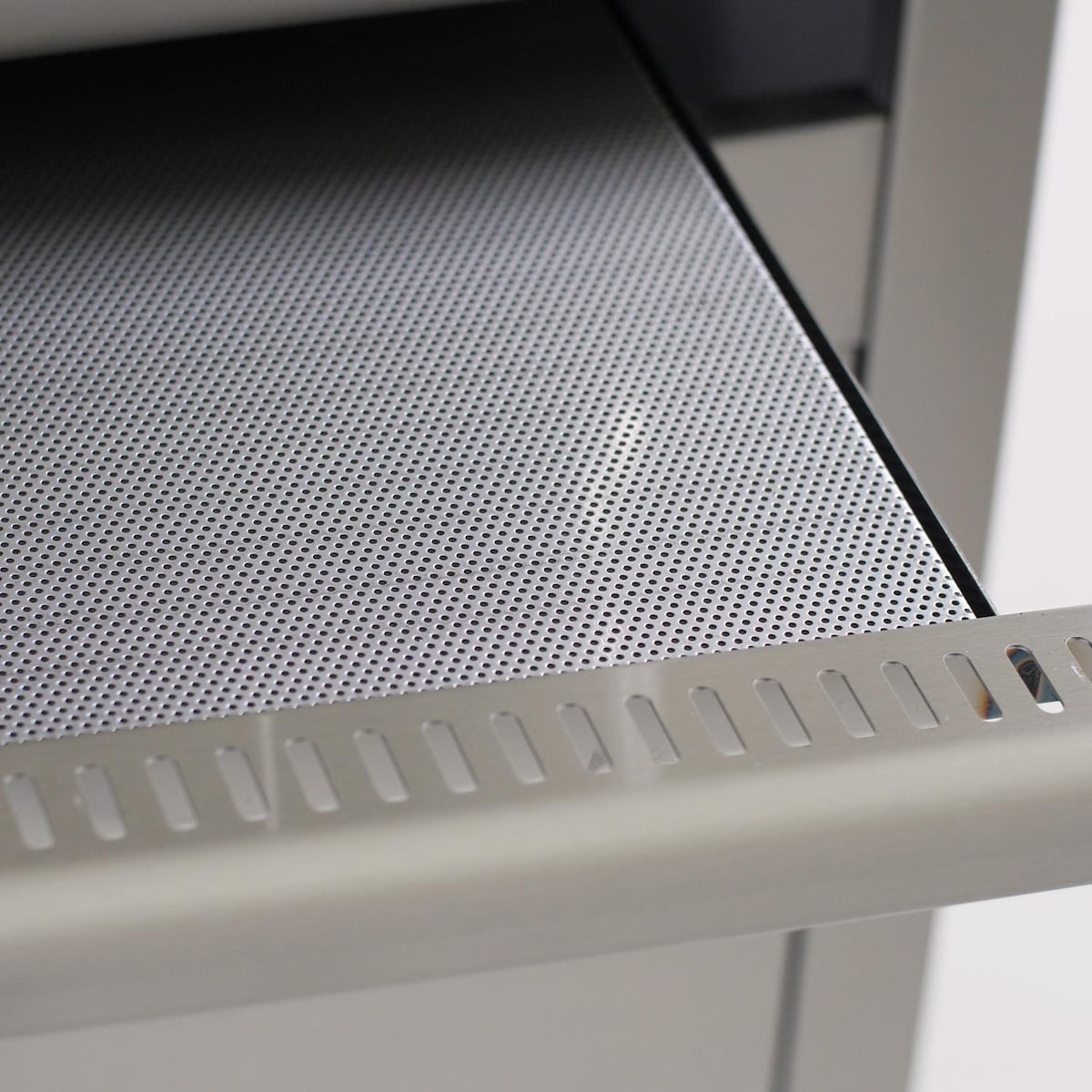 Blaze Drip Tray Flame Guard for 25-Inch Gas Grills