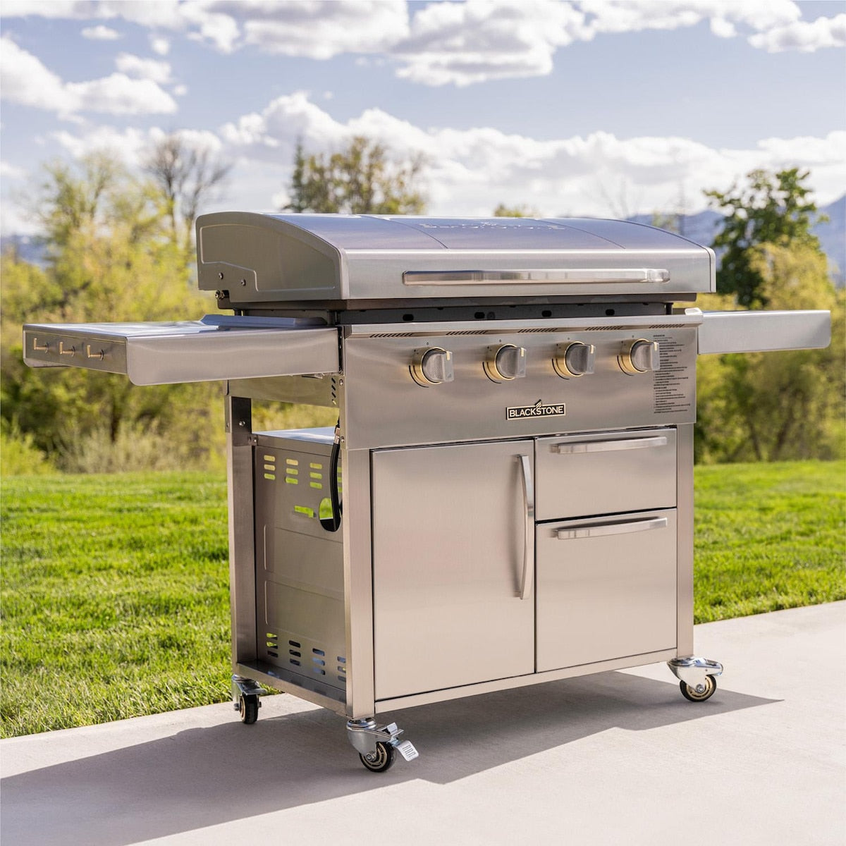 Blackstone Select 36-inch 4-Burner Freestanding Flat Top Propane Gas Griddle with Cabinet (6008)
