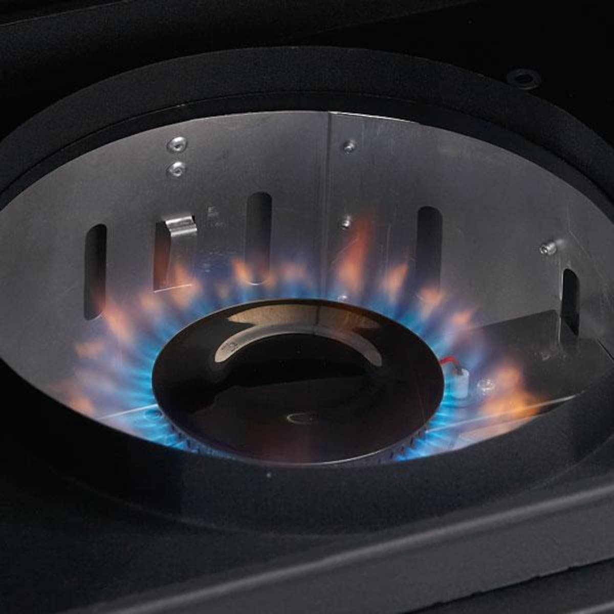 Broil King Smoke 28-Inch Vertical Gas Smoker