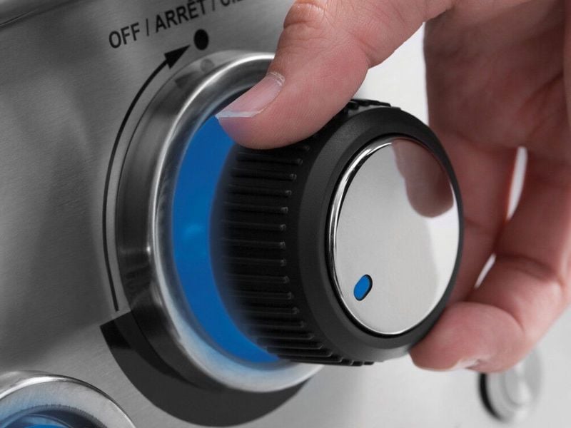 Broil King Imperial S470 4-Burner Built-In Gas Grill With Rotisserie