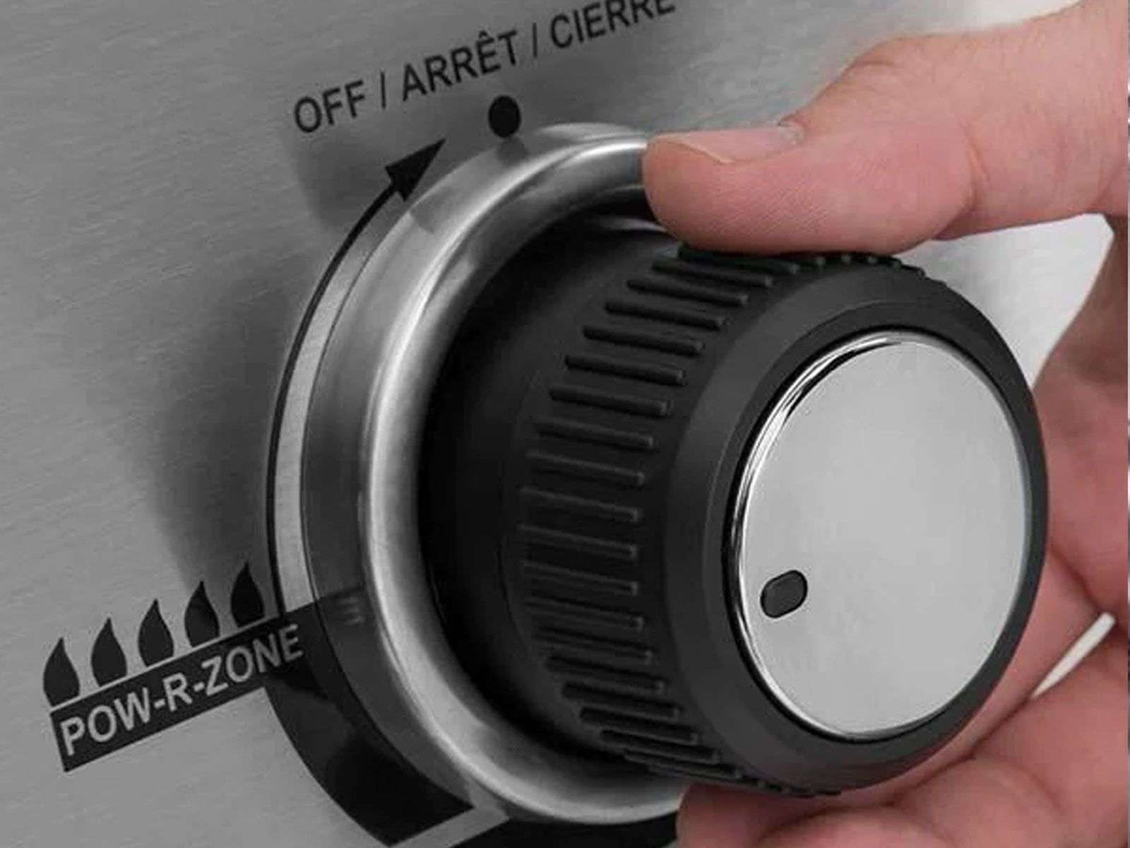 Broil King Baron S 590 Pro IR 5-Burner Gas Grill With Rotisserie and Sear Station