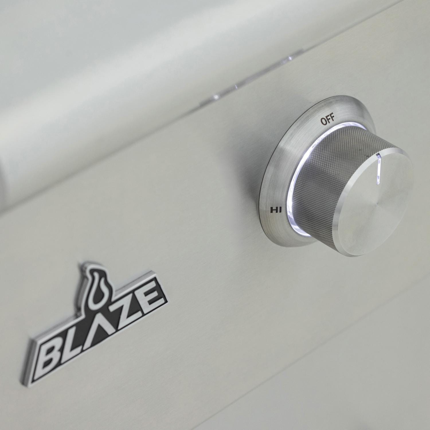 Blaze LTE+ 30-Inch Gas Griddle w/Lift-Assist Hood (BLZ-GRIDDLE-LTE3 + CART)