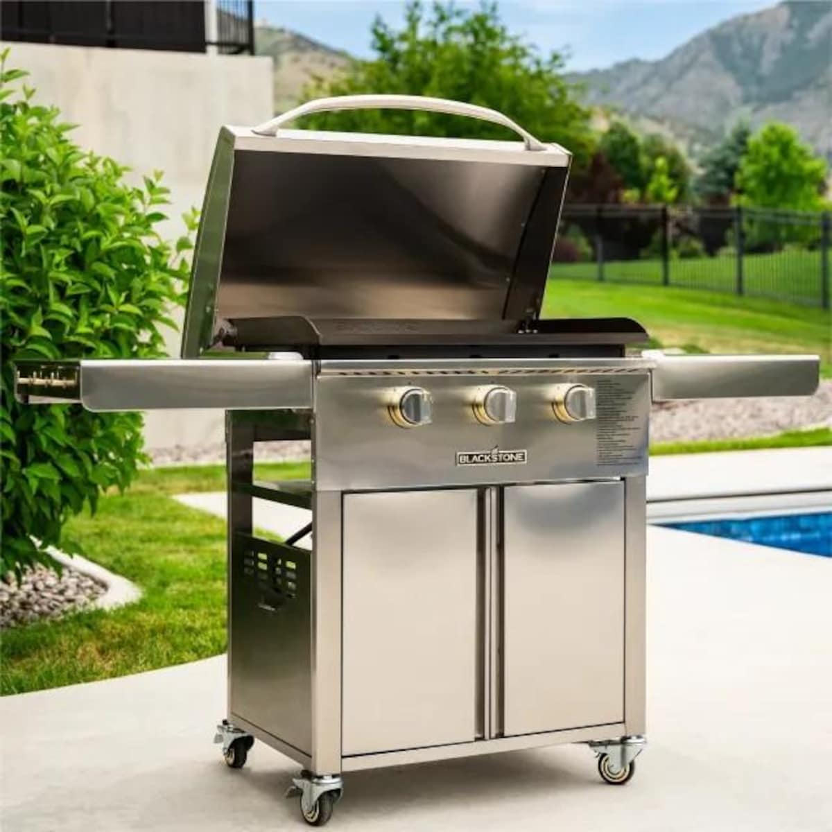 Blackstone Select 28 Inch Griddle W/ Cabinet (6009)