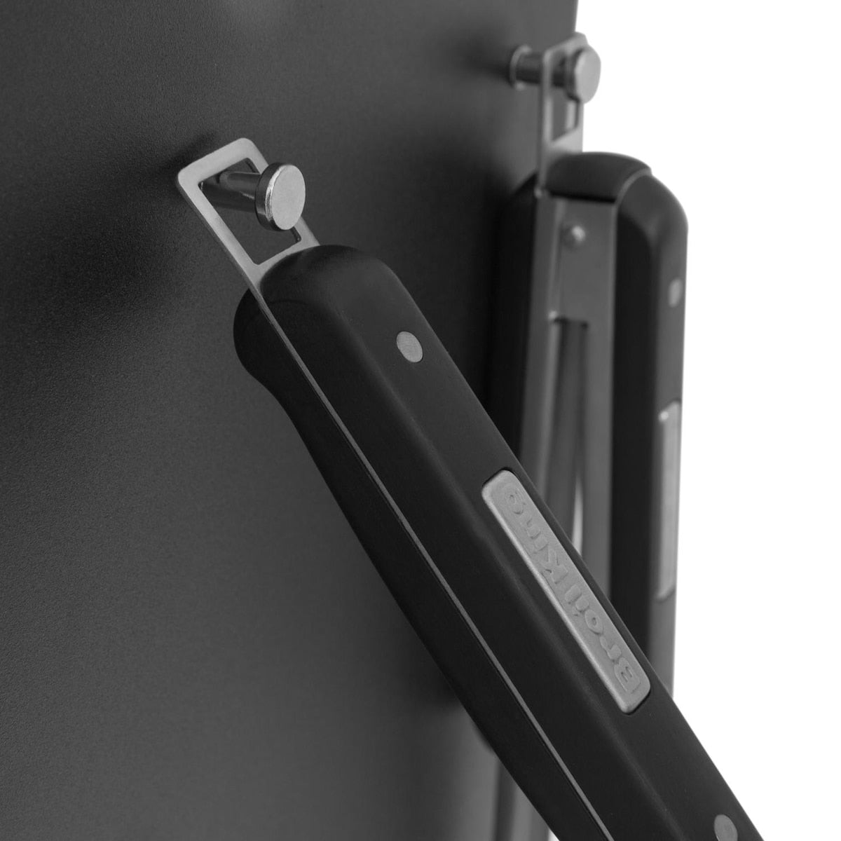 Broil King Smoke 28-Inch Vertical Gas Smoker