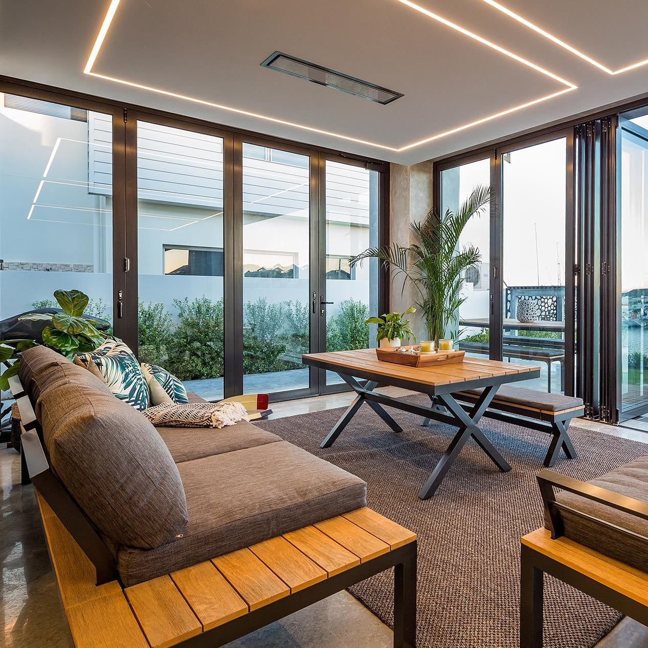 Bromic Platinum Smart-Heat 53-Inch 4500W Dual Element Electric Heater