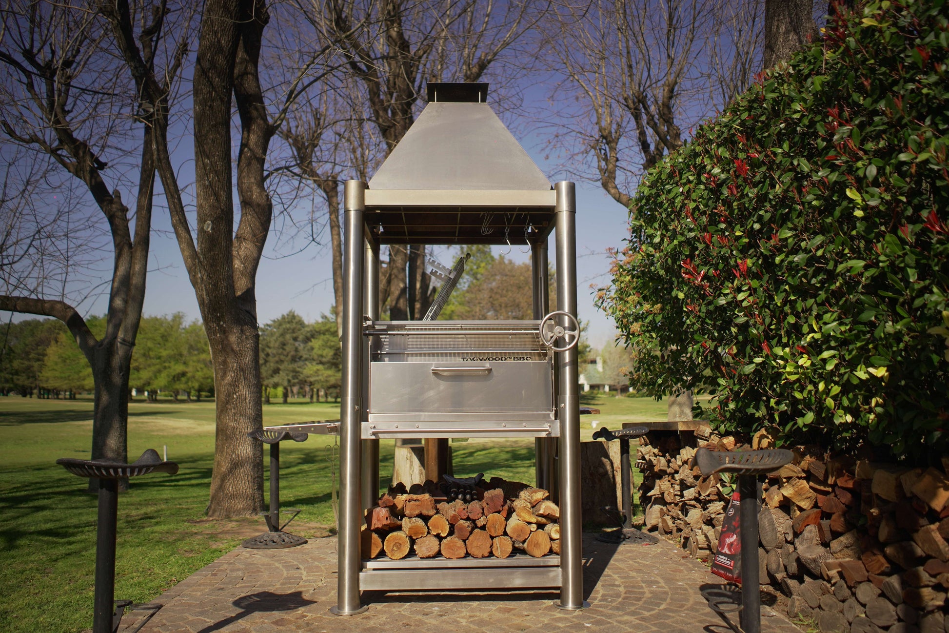 Tagwood BBQ Silver Bullet Argentine Wood Fire & Charcoal Grill - All Stainless Steel - BBQ02SS