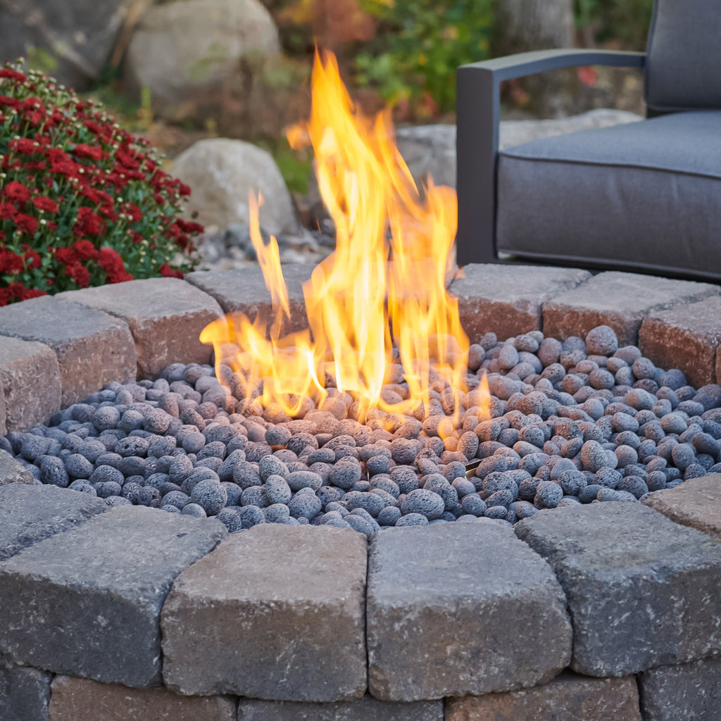 Paver block detail on the Bronson Block Round Gas Fire Pit Kit
