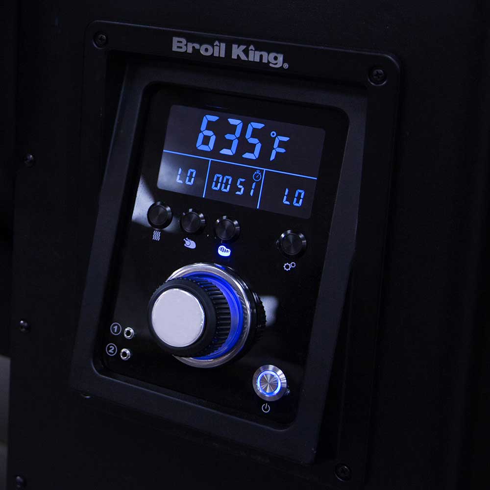 Broil King Regal Pellet 500 Pro Wi-Fi & Bluetooth Controlled 32-Inch Pellet Grill (496911)