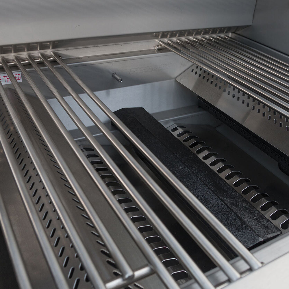 Bull Brahma 38-Inch 5-Burner Built-In Gas Grill with Rear Infrared Burner (57568/9)
