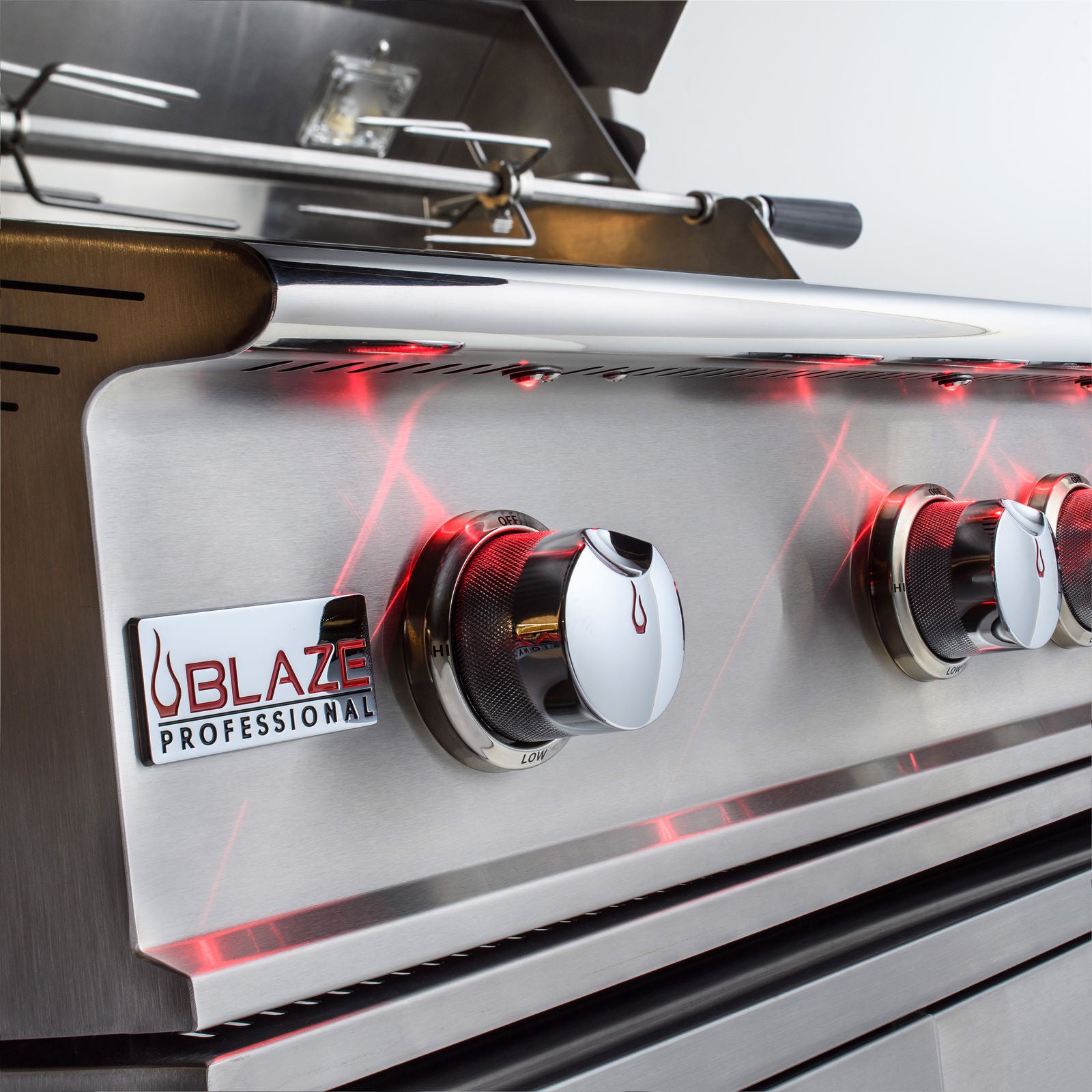 Blaze Professional LUX 34-Inch 3-Burner Built-In Gas Grill With Rear Infrared Burner (BLZ-3PRO)