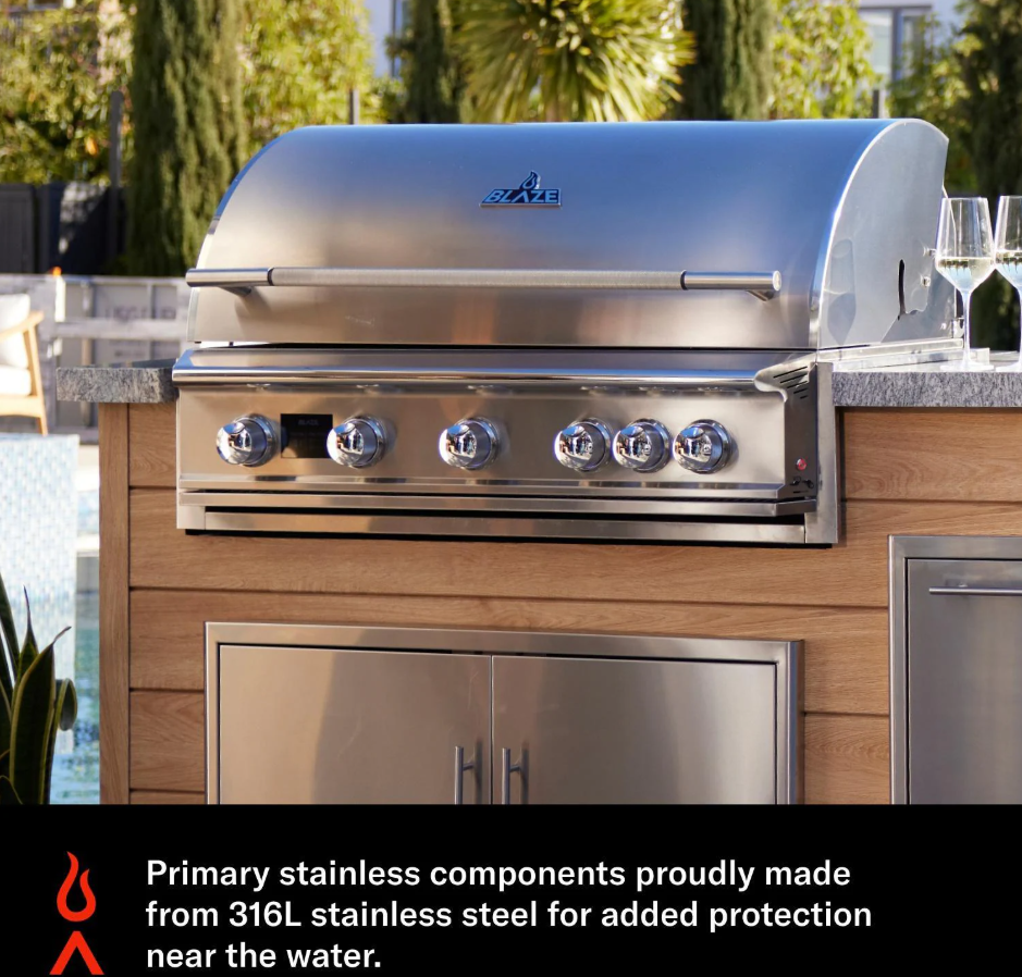 Blaze Marine Grade Insulated Jacket for LTE PRO 32-in 4-Burner Grill - BLZ-4-IJ2-MG