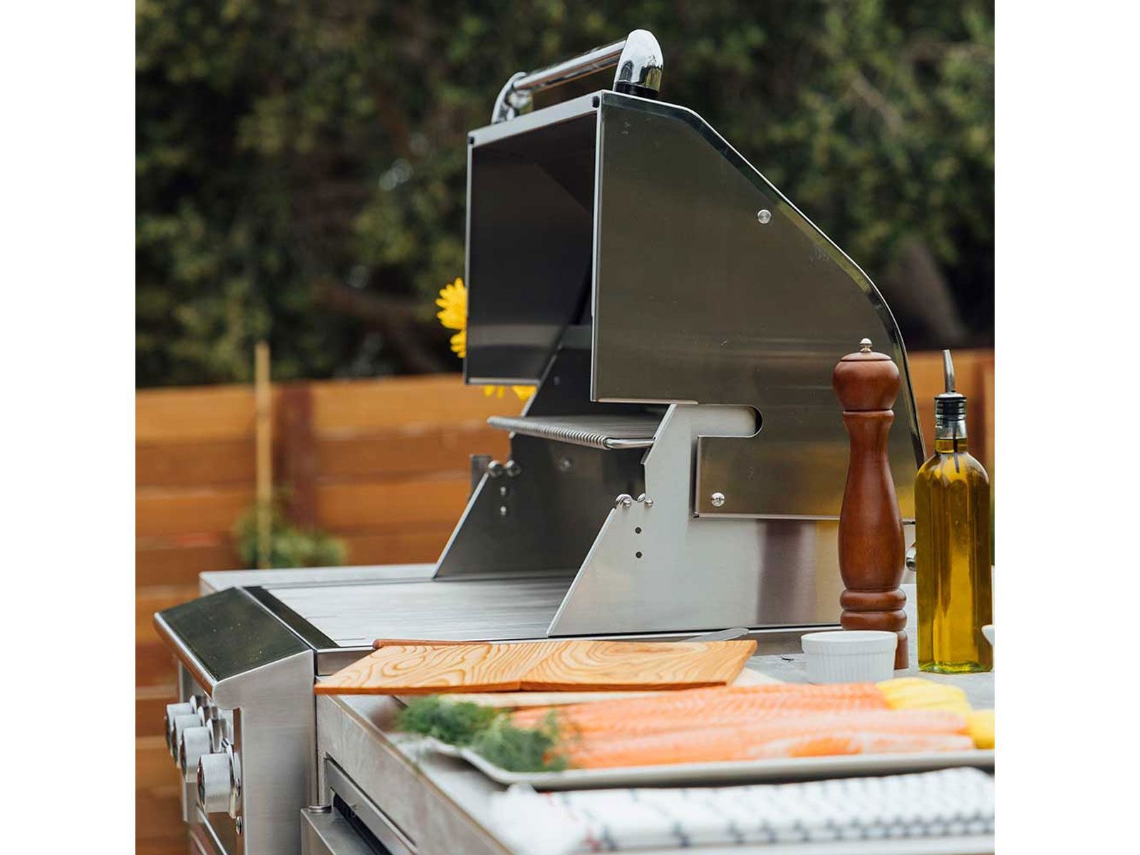 Parrilla de gas Alturi de 36 pulgadas y 3 quemadores, fabricada en Estados Unidos, con quemador trasero infrarrojo y kit de asador. 