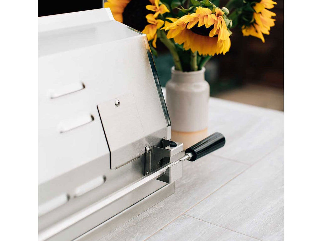 Parrilla de gas Alturi de 36 pulgadas y 3 quemadores, fabricada en Estados Unidos, con quemador trasero infrarrojo y kit de asador. 