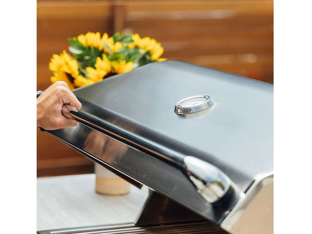 Parrilla de gas Alturi de 42 pulgadas y 3 quemadores, fabricada en Estados Unidos, con quemador trasero infrarrojo y kit de asador. 