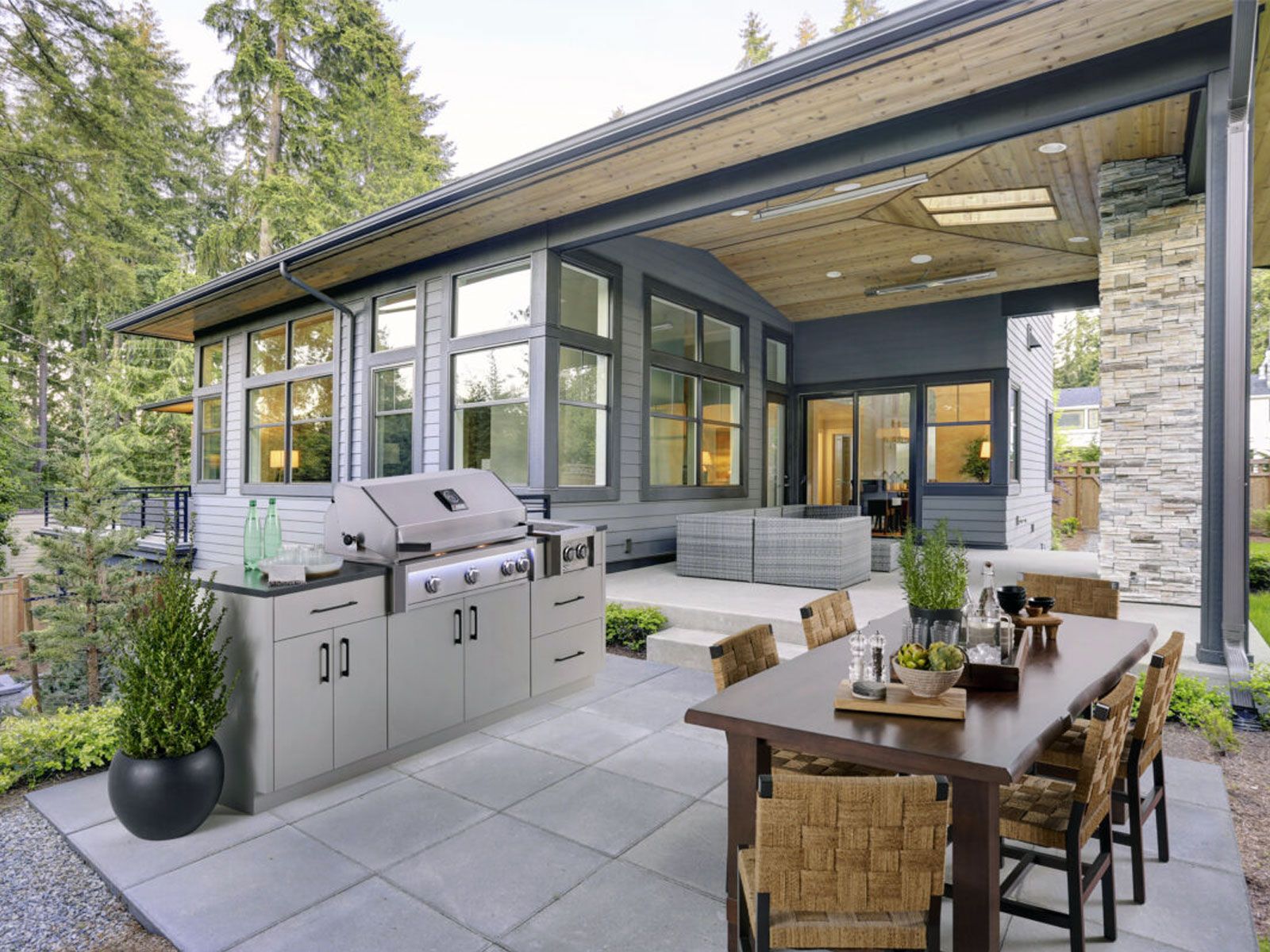 American Outdoor Grill L-Series 36-Inch 3-Burner Built-In Gas Grill With Rear IR Burner, Rotisserie Kit, Internal Lights & LED Multi-Color Lights