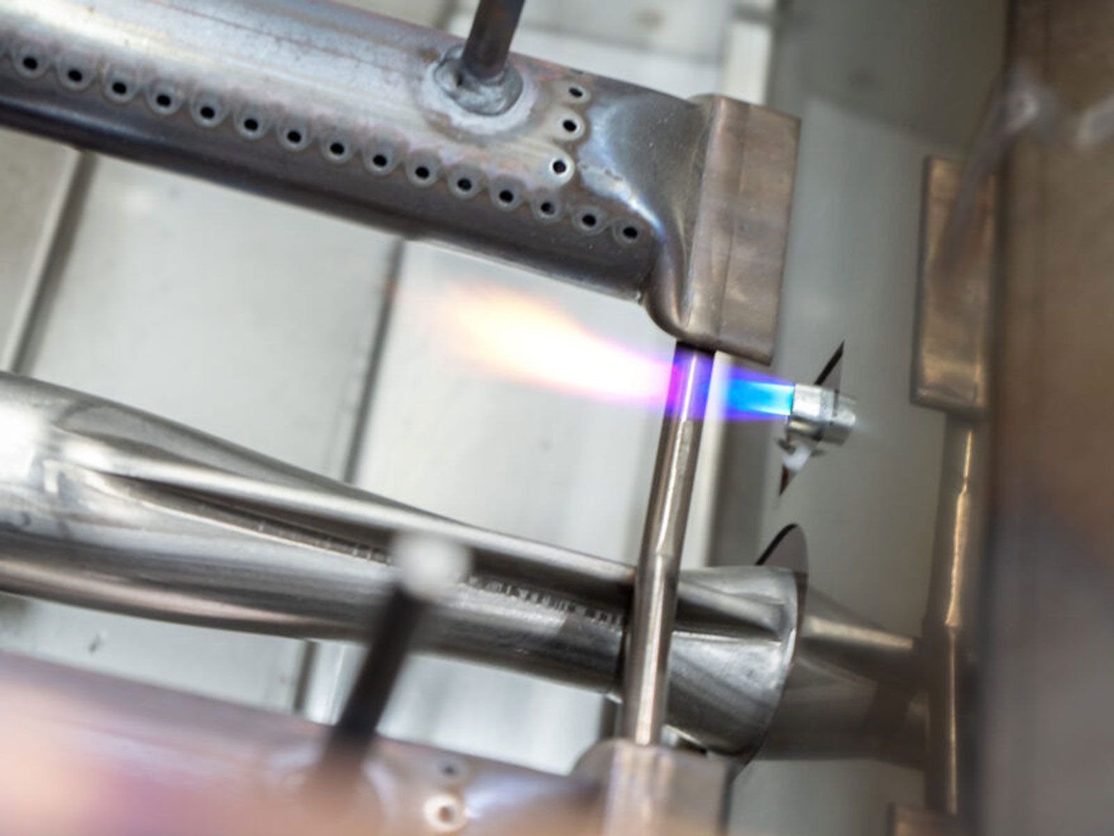 American Outdoor Grill L-Series 30-Inch 3-Burner Built-In Gas Grill With Rear IR Burner, Rotisserie Kit, Internal Lights & LED Multi-Color Lights