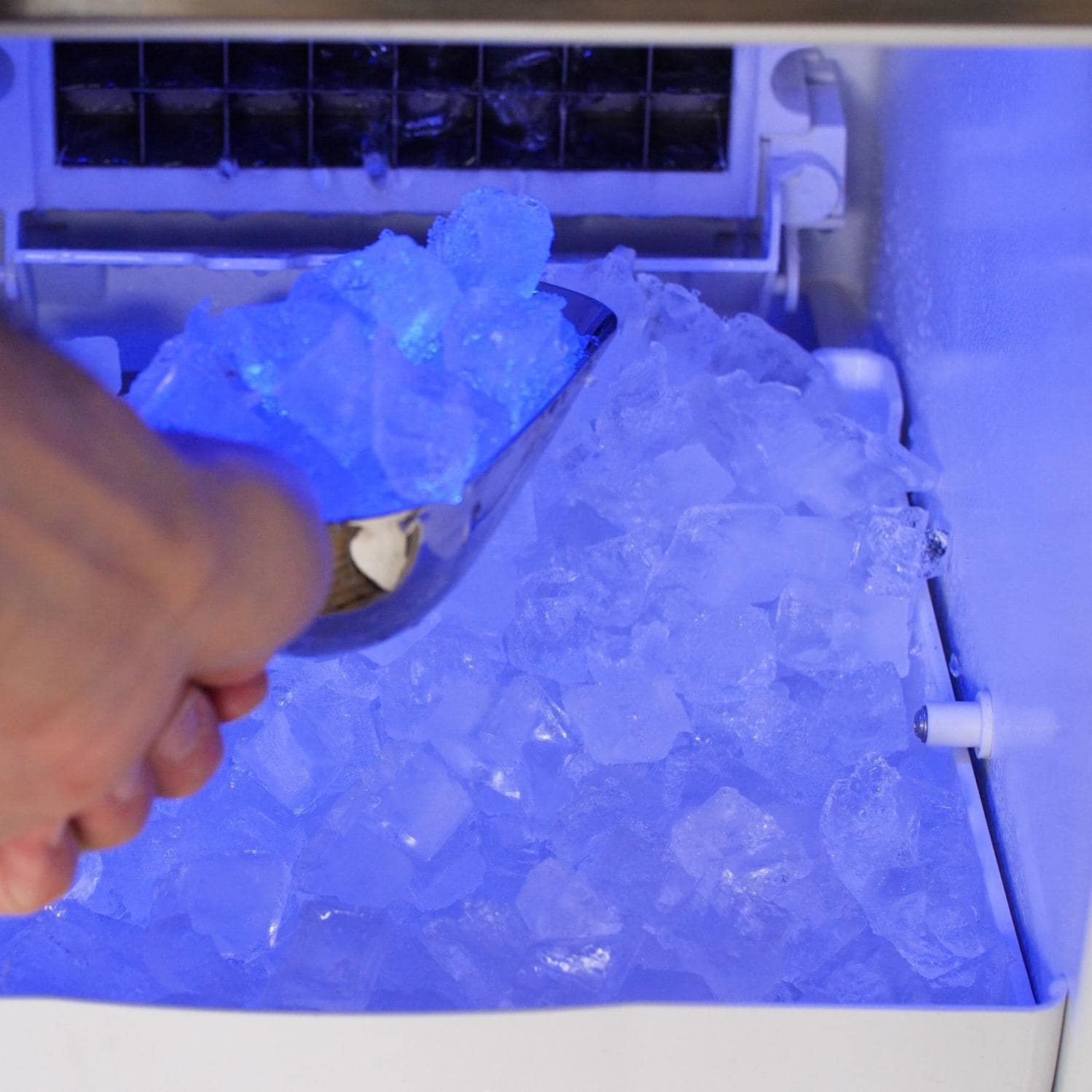 Blaze 50-Lb 15-Inch Outdoor Rated Ice Maker