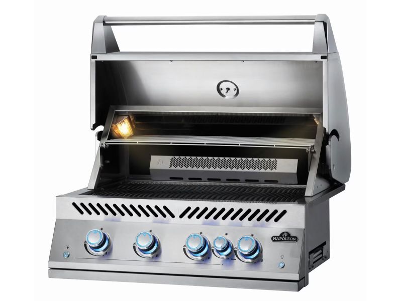 Challenger Designs 7 3/4-Ft Outdoor Kitchen Island with 32-Inch Napoleon Gas Grill, 24-Inch Refrigerator and Sink