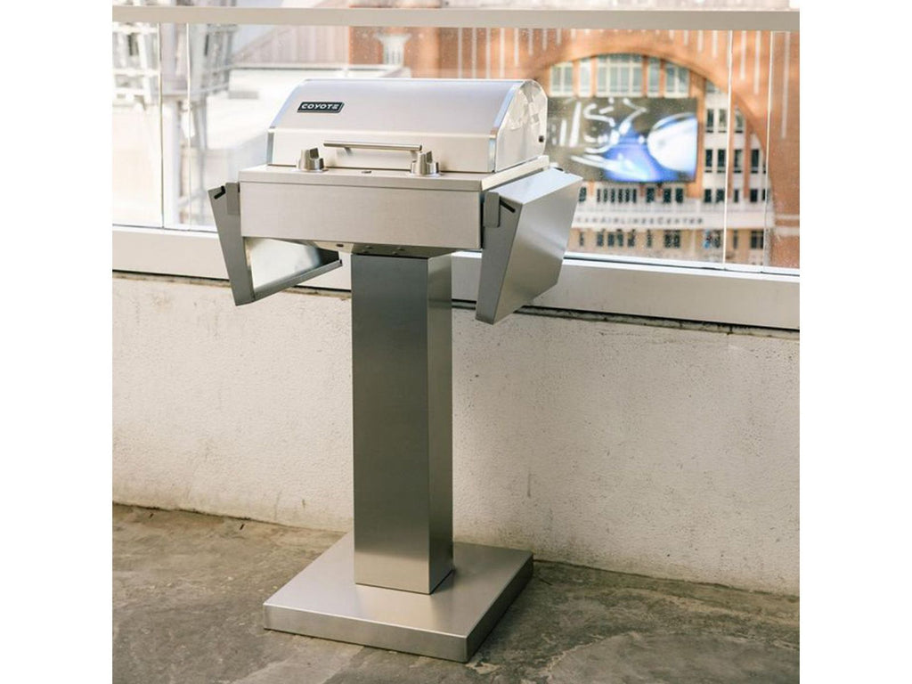 coyote 18-inch built-in / portable 1300 watt electric grill on patio post
