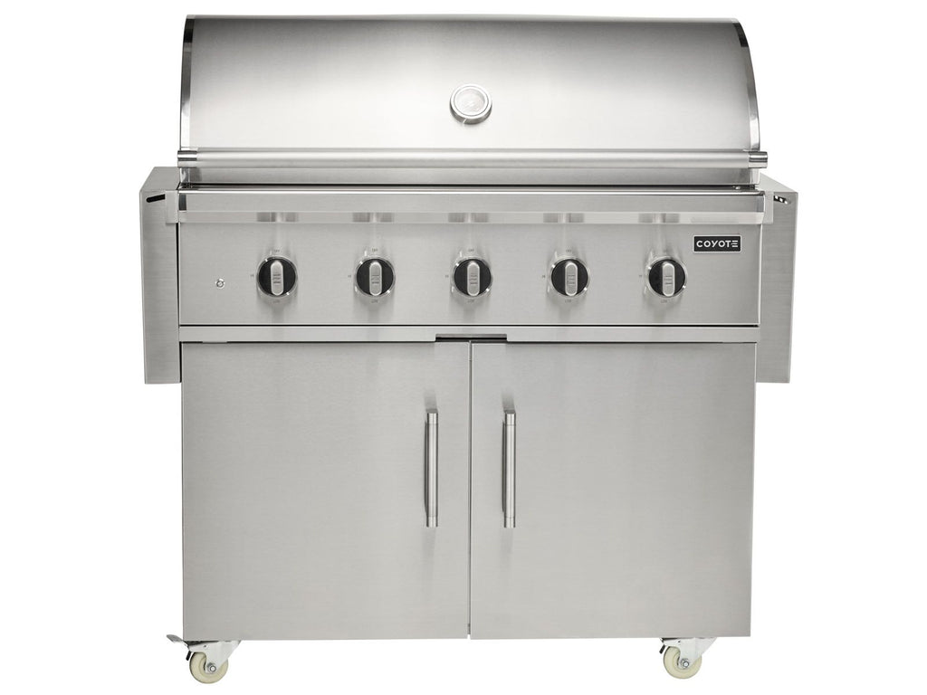 coyote cl-series 42-inch 5-burner freestanding gas grill on cart