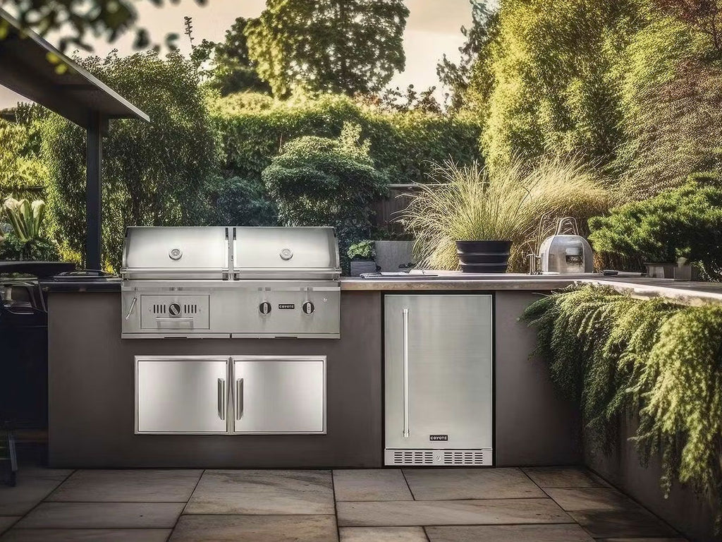 coyote 21-inch 4.1 cu. ft. right hinge outdoor rated compact refrigerator