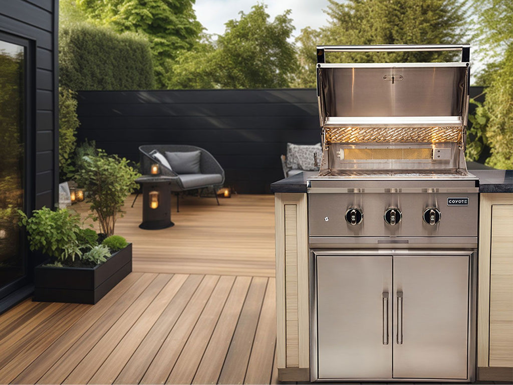 coyote sl-series 30-inch 3-burner Freestanding gas grill with ceramic briquettes, sear burner, infrared rear burner & rotisserie kit