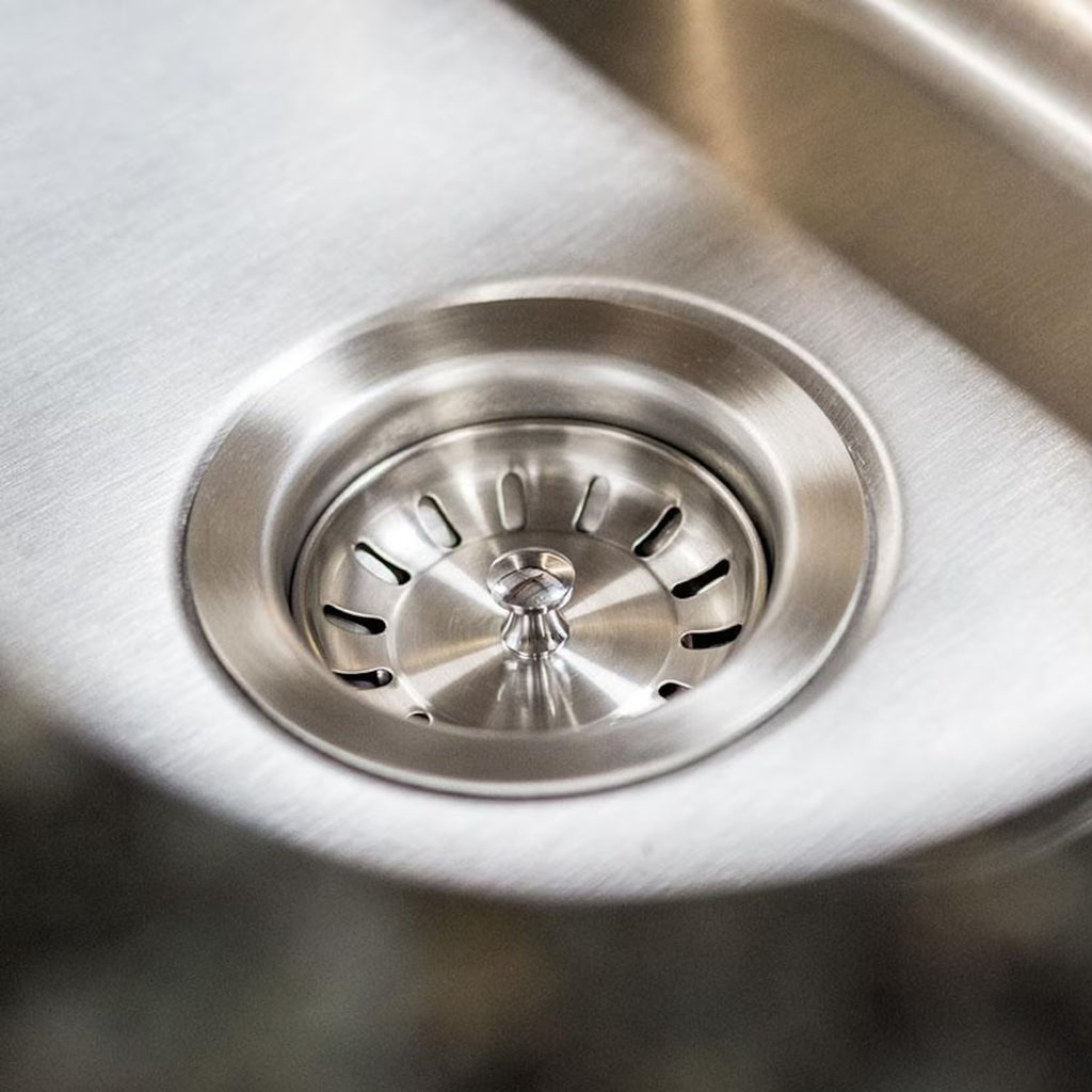 19 X 15 Stainless Steel Undermount Sink W/ Single Handle Hot/Cold Goose Neck Faucet