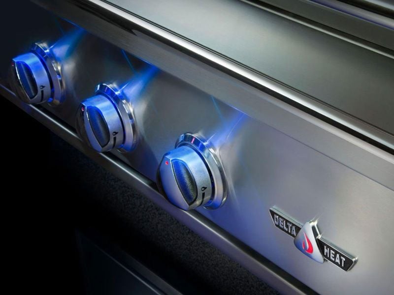 Challenger Designs 7-Ft Outdoor Kitchen Island with 32-Inch Delta Heat Gas Grill