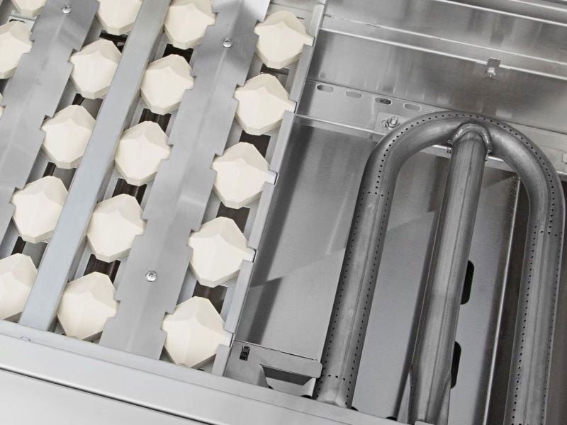 Challenger Designs 7-Ft Outdoor Kitchen Island with 32-Inch Delta Heat Gas Grill